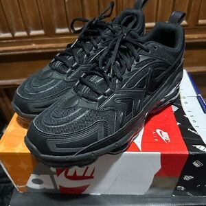 Nike Air Max Vapormax EVO Triple Black Sneakers CT2868-003 Men's - 12
